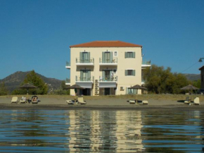 Akti Kamares